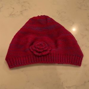 REI girls size 2T-4T beret/winter hat